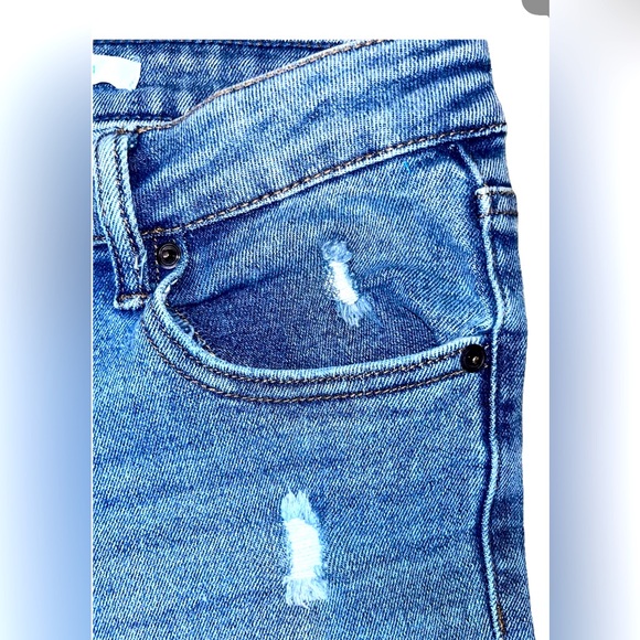 RE Generation Gaia Women's
Jeans Size 13/31 - Picture 4 of 15